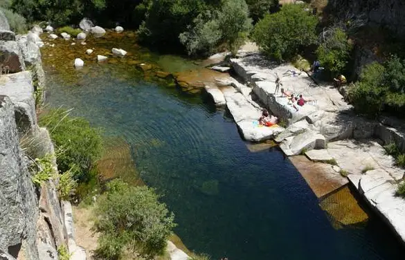 hoyos del espino